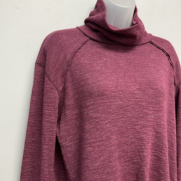 Free People Split Back Long Sleeve Cowl Neck Top Size Large - Picture 3 of 10